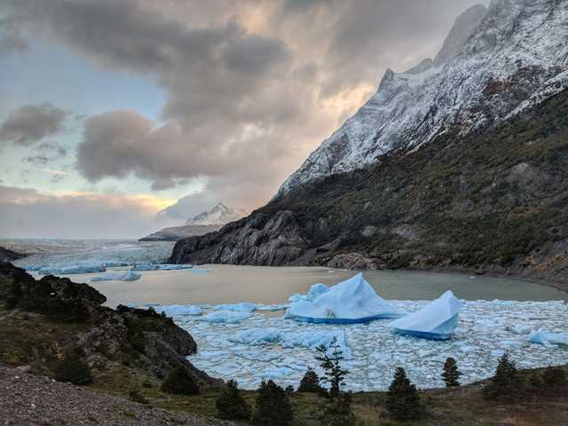 glacier-grey
